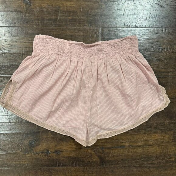 Free People Intimately Lucky In Love Shorts Relaxed Fit Lightweight Pink Size XS - Picture 3 of 9
